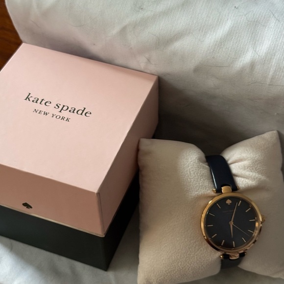 NWT Kate spade navy blue and rose gold watch ⌚️ - Picture 3 of 4